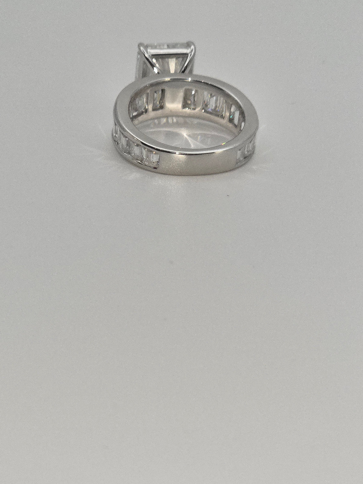 Radiant cut engagement ring